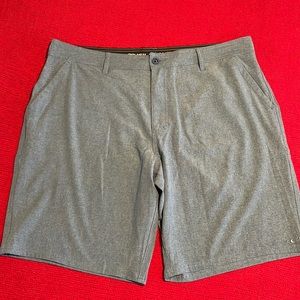 O’Neill hybrid  blue men’s shorts, size 42. Excellent condition